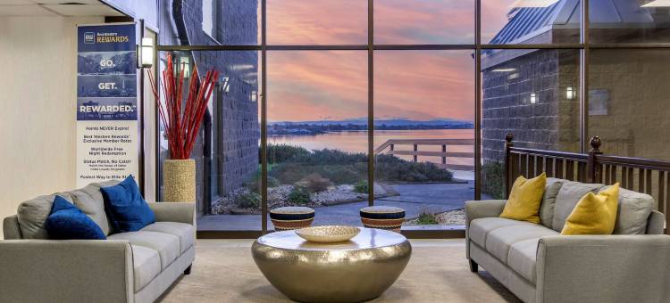 磨塞斯克湖滨贝斯特韦斯特优质酒店(Best Western Plus Lake Front Hotel)图片