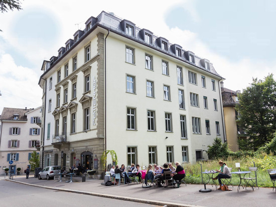 普拉顿霍夫设计酒店