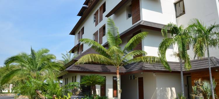 曼场县皇家酒店(Royal Place Banchang)图片