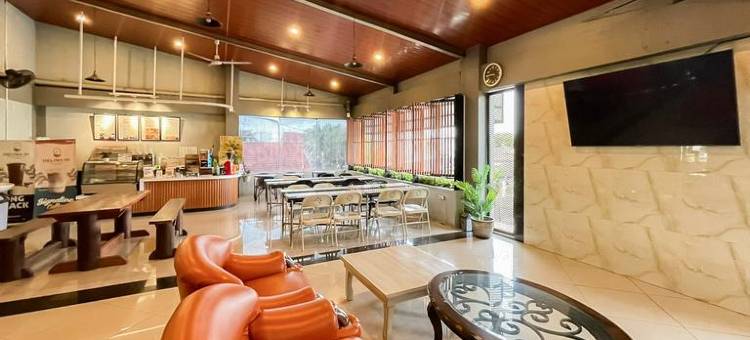 德利马101伊斯兰酒店(Urbanview Hotel Delima 101 Syariah)图片