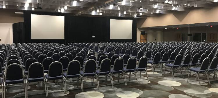 奥什科什万豪海滨酒店及会议中心(Oshkosh Marriott Waterfront Hotel & Convention Center)图片