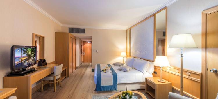 康斯坦丁诺布罗斯阿斯米娜套房酒店(Constantinou Bros Asimina Suites Hotel)图片