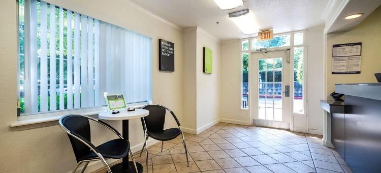 格鲁吉亚德卢斯- 亚特兰大 - 格温奈特广场 6 号开放式客房酒店(Studio 6 Duluth, GA - Atlanta - Gwinnett Place)图片