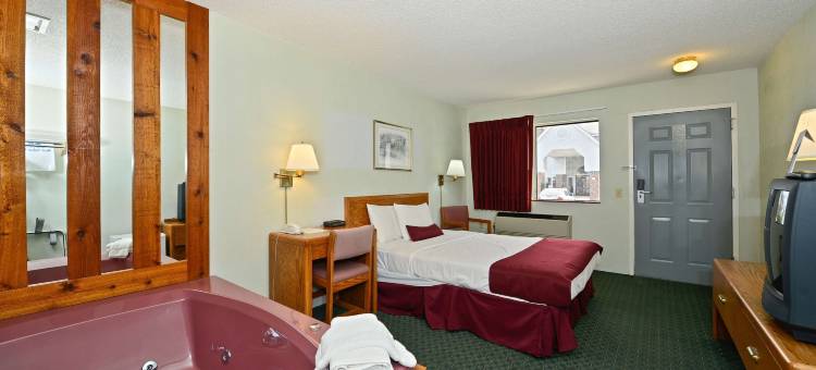 圣伊格纳斯美洲最佳价值酒店(Americas Best Value Inn- St. Ignace)图片