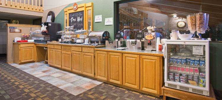 威斯康星急流城-鹅卵石酒店及套房(Cobblestone Hotel & Suites - Wisconsin Rapids)图片