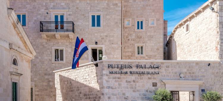布拉克普特乌斯皇宫酒店(Puteus Palace Brac)图片