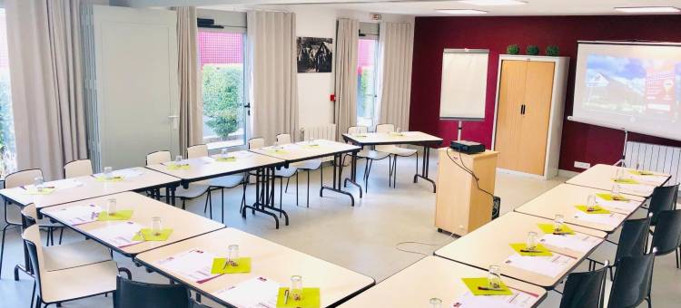 马耶讷布里特酒店(Brit Hotel Mayenne)图片