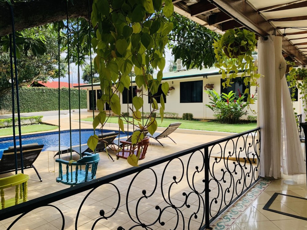 Hotel Mango AirportOver view