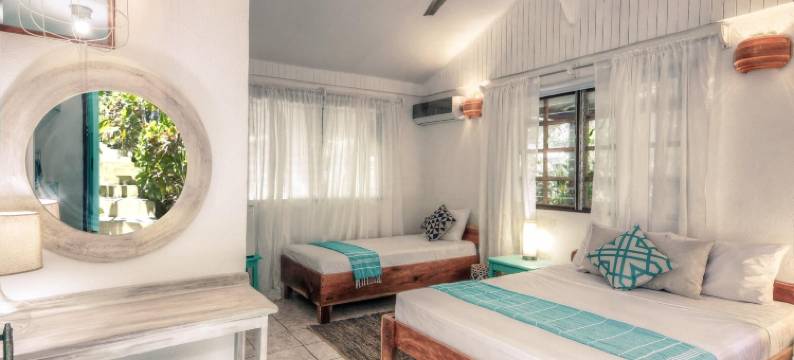 Guiones酒店(Hotel Guiones)图片