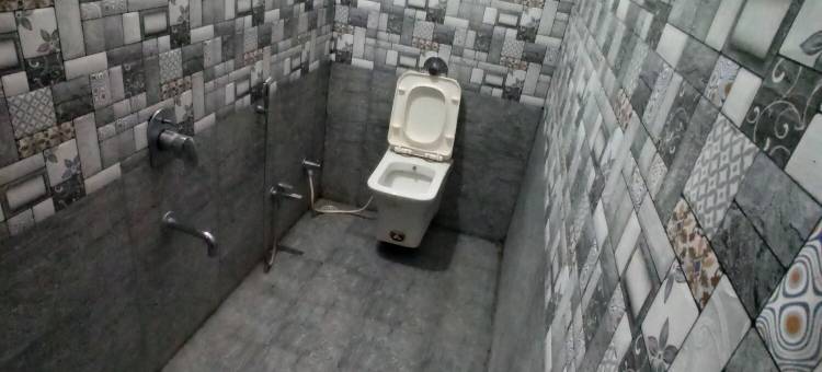 阿迪拉杰宫及住宿酒店(Hotel Adiraj Palace and Lodging)图片