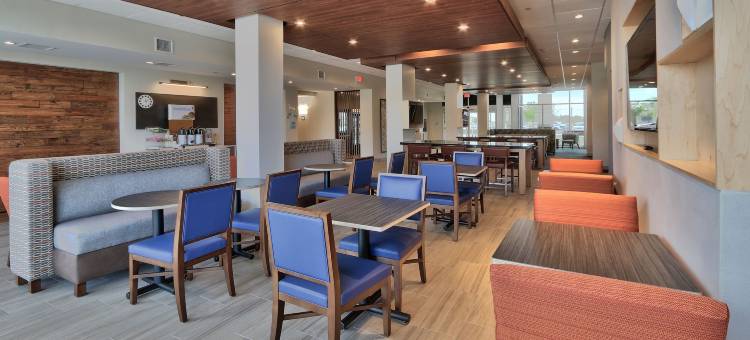 智选假日套房酒店-罗斯威尔(Holiday Inn Express & Suites Roswell)图片