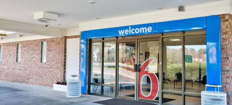 塔拉哈西市中心6号汽车旅馆(Motel 6 Tallahassee, FL - Downtown)图片