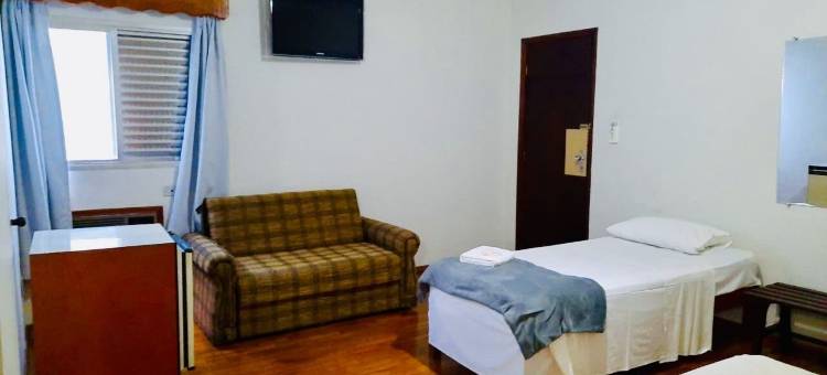 米纳斯吉拉斯州普苏阿莱格的迪亚斯酒店(Hotel Dias em Pouso Alegre - MG)图片