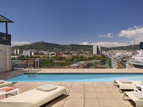 NH酒店-巴塞罗那体育场