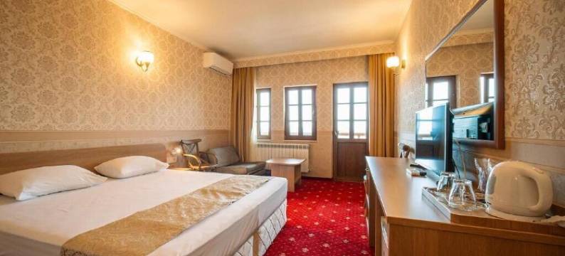 瑟瓦斯特科雷德公园酒店(Sevastokrator Relax & Congress)图片