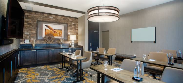 萨莱纳市区Homewood Suites by Hilton(Homewood Suites by Hilton Salina Downtown)图片