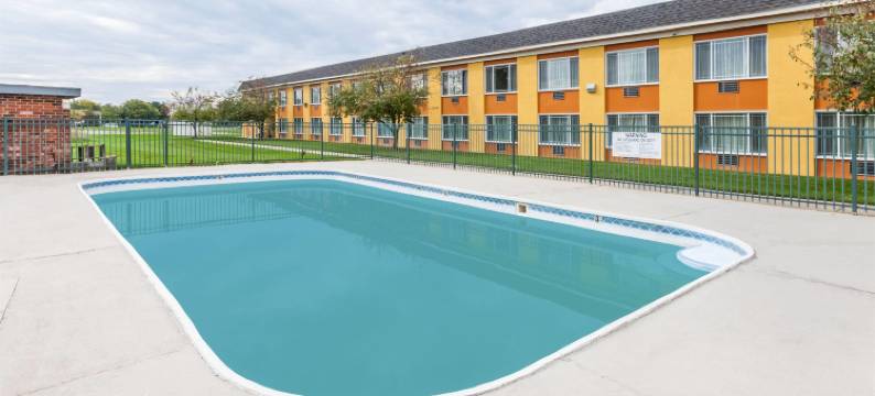 霍兰德戴斯酒店(Days Inn by Wyndham Holland)图片