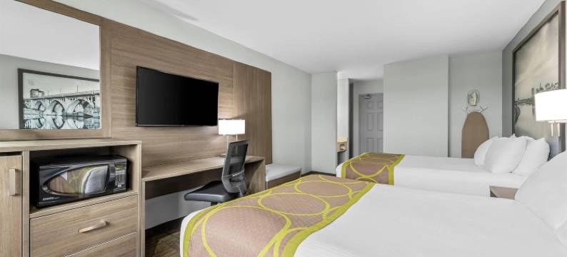 萨斯卡通近萨斯卡通机场速8酒店(Super 8 by Wyndham Saskatoon Near Saskatoon Airport)图片