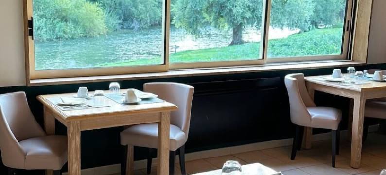 罗吉斯蒙特克里斯托庄园酒店餐厅和但丁逃逸度假屋(Logis Hôtel-Restaurant Domaine de Montecristo et Gîte l'Évasion Dantès)图片