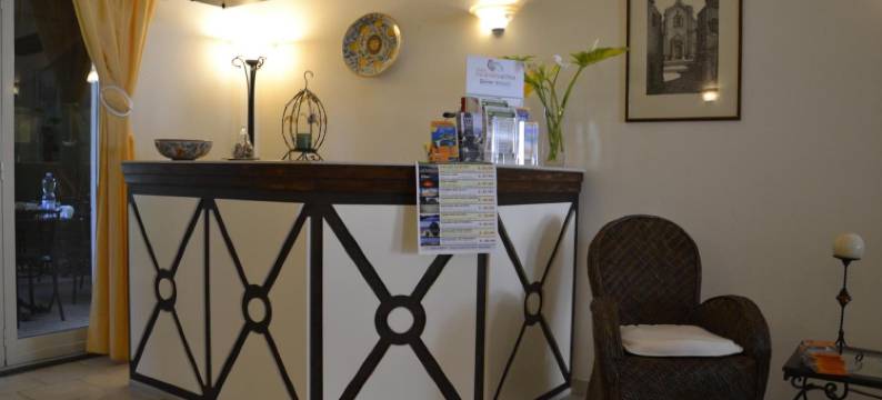 马拉贝尔酒店(Hotel Marabel)图片