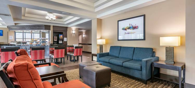 贝梅度斯靠近巴特勒大道舒适套房酒店(Comfort Suites Baymeadows Near Butler Blvd)图片