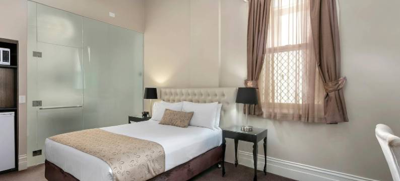 巴拉瑞特乔治品质酒店(Quality Inn the George Hotel Ballarat)图片