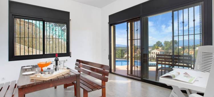 Villa in Lloret de Mar with Private Pool图片