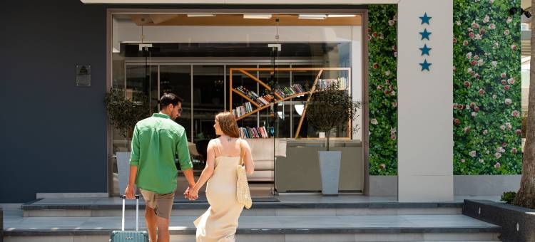 梅尔罗斯雷西姆农玛奇酒店(Melrose Rethymno by Mage Hotels)图片