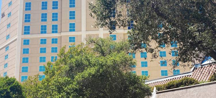 莫德斯托希尔顿逸林酒店(DoubleTree by Hilton Modesto)图片