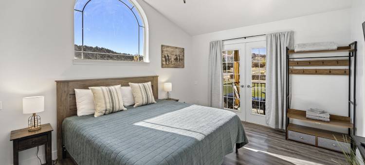 快乐小径西(Happy Trails West Inn)图片