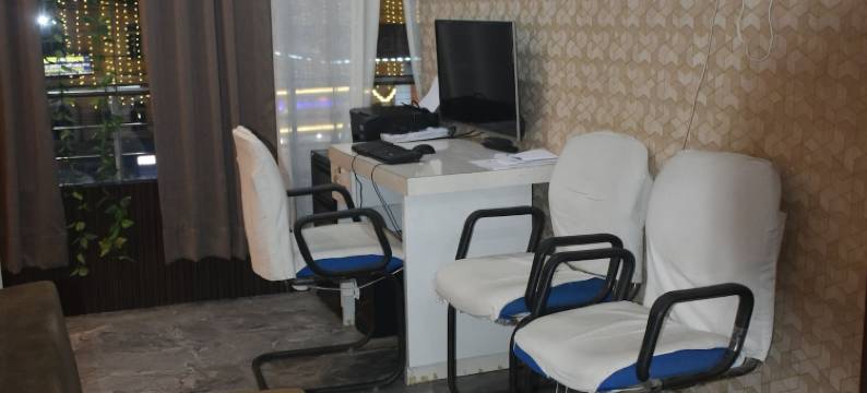 尼尔坎斯酒店(Hotel O Nilkanth)图片