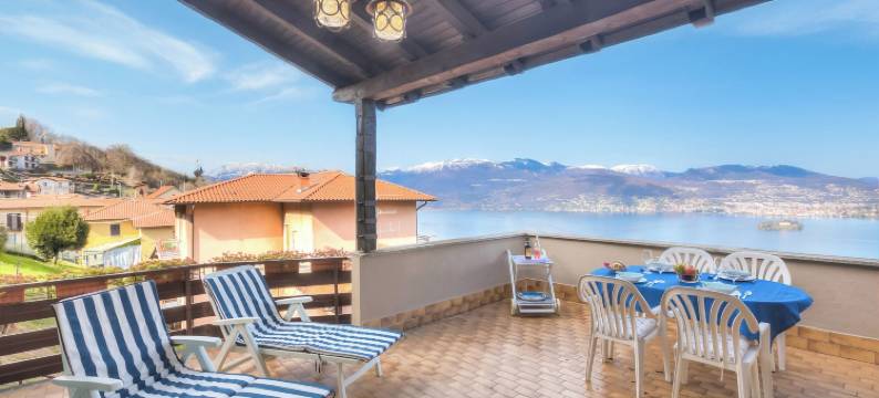 伯罗马博意大利湖泊湖景露台(Lake View Terrace over the Borromean Isla - Happy Rentals)图片
