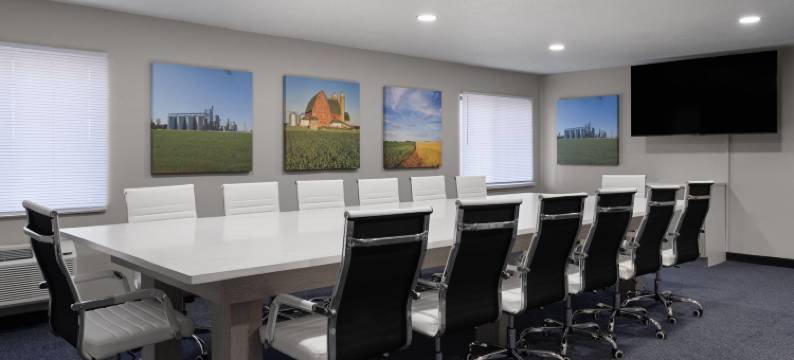 东达文波特温德姆戴斯酒店(Days Inn by Wyndham Davenport)图片