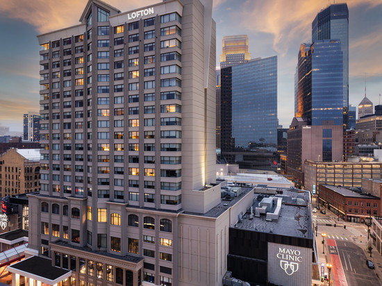 希尔顿集团的明尼阿波利斯，挂毯收藏