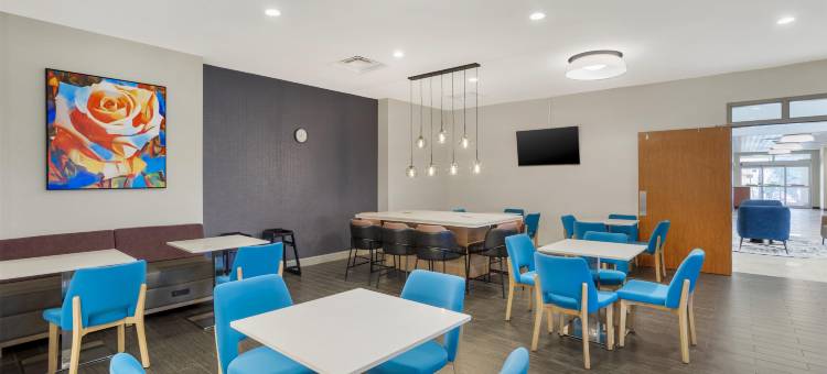 玫瑰城会议中心贝斯特韦斯特优质酒店(Best Western Plus Rose City Conference Center Inn)图片