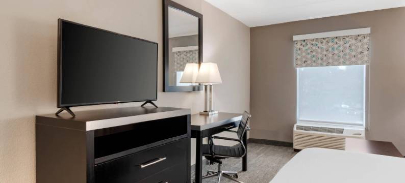 品质酒店及套房联合城-亚特兰大南部(Quality Inn & Suites Union City - Atlanta South)图片