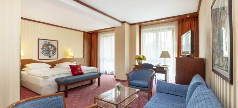 鲁瑟斯赫尔霍夫贝斯特韦斯特精品酒店(Best Western Premier Grand Hotel Russischer Hof)图片