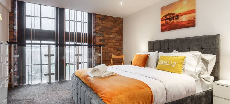 Mezzanine Apt   Free Parking   Near Bradford Centre   Leeds图片