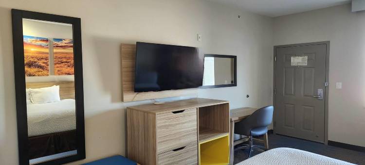 卡蒂温德姆戴斯套房酒店(Days Inn & Suites by Wyndham Katy)图片