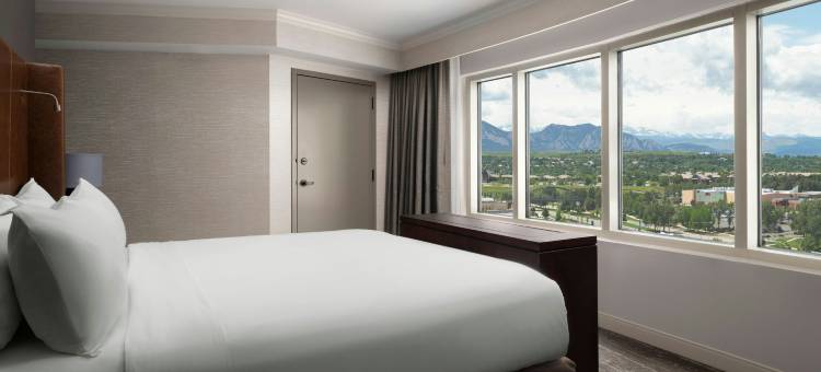 博尔德弗兰特隆万丽酒店(Renaissance Boulder Flatiron Hotel)图片