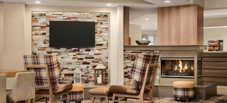 芝加哥布鲁明戴尔居家酒店(Residence Inn Chicago Bloomingdale)图片