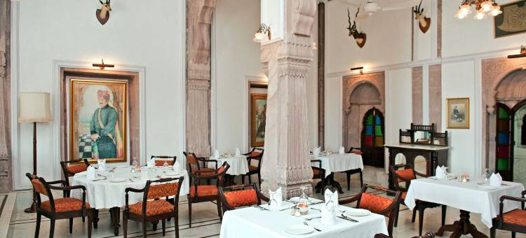 威尔康姆传统巴尔萨曼得湖宫酒店(WelcomHeritage Bal Samand Lake Palace)图片