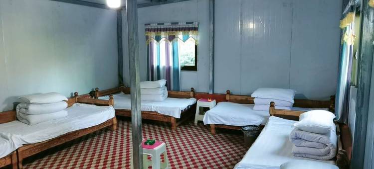 加查拉姆拉措家庭旅馆图片