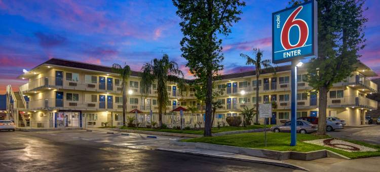 圣贝纳迪诺北6号汽车旅馆(Motel 6 San Bernardino, CA - North)图片