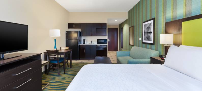 智选假日套房酒店南港 by IHG(Holiday Inn Express & Suites SOUTHPORT - OAK ISLAND AREA by IHG)图片