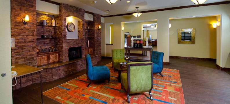 盖洛普欢朋套房酒店(Hampton Inn & Suites Gallup)图片