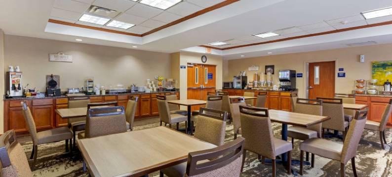 塞米诺尔贝斯特韦斯特套房酒店(Best Western Seminole Inn  Suites)图片