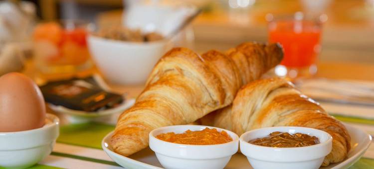 蒙布里松玛丽特尔原创精品酒店(The Originals Boutique, Hôtel Marytel, Montbrison)图片