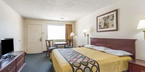 斯萊德爾速8酒店