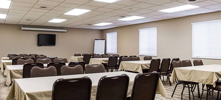 法戈- I-94 医学中心主流套房(MainStay Suites Fargo - I-94 Medical Center)图片